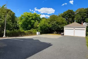 31 Averton St, Boston, MA 02131 - Photo 24