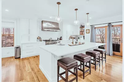 56 Belmont St #2, Boston, MA 02129 - Photo 10