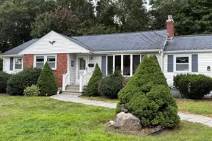 31 Winter St, Braintree, MA 02184 - Photo 2