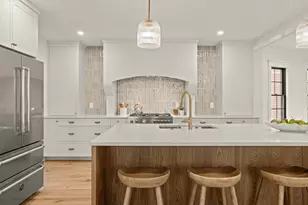 23 College Hill Rd, Somerville, MA 02144 - Photo 1