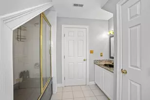 81 Beecher Pl, Newton, MA 02459 - Photo 20