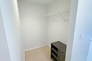 2 Earhart, Cambridge, MA 02141 - Photo 12