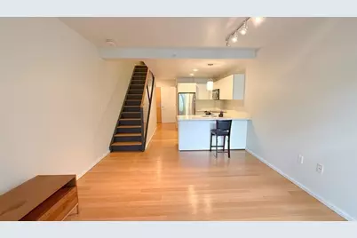 2 Earhart #127, Cambridge, MA 02141 - Photo 6