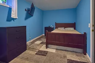 14 Mildred Ave, Millbury, MA 01527 - Photo 34