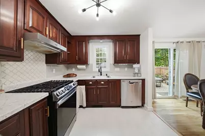 5 Glen St, Framingham, MA 01702 - Photo 2