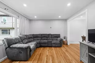 5 Glen St, Framingham, MA 01702 - Photo 16