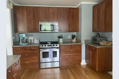 159 Willow St #2, Boston, MA 02132 - Photo 2