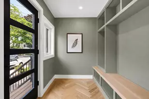 167 Albion St, Somerville, MA 02144 - Photo 2