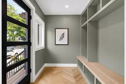167 Albion St, Somerville, MA 02144 - Photo 2