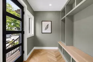 167 Albion St, Somerville, MA 02144 - Photo 2