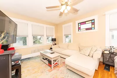 28 Waite St #28, Malden, MA 02148 - Photo 2