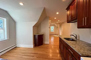90 Lyndhurst St, Boston, MA 02124 - Photo 6