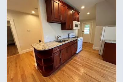 90 Lyndhurst St. #5, Boston, MA 02124 - Photo 2