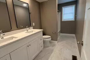 60 Richards St, Worcester, MA 01603 - Photo 12