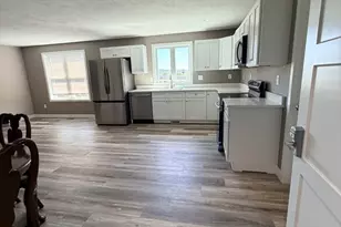 60 Richards St, Worcester, MA 01603 - Photo 2