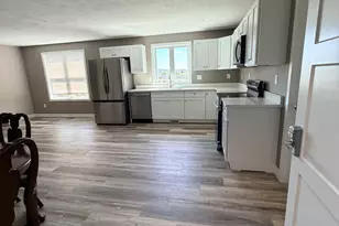 60 Richards St, Worcester, MA 01603 - Photo 2