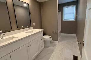 60 Richards St, Worcester, MA 01603 - Photo 12
