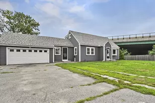 1070 Riverside Dr, Methuen, MA 01844 - Photo 1