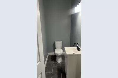 12 Benefit St #3, Worcester, MA 01610 - Photo 6