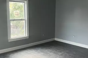 12 Benefit St, Worcester, MA 01610 - Photo 8