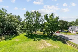 199 Prospect St, Leominster, MA 01453 - Photo 6