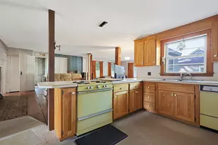 430 Pleasant St, Leominster, MA 01453 - Photo 14