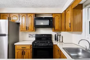 20 Washington St, Easton, MA 02334 - Photo 8
