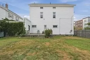 341 Osborn St, Fall River, MA 02724 - Photo 4