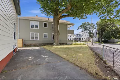 18 Lambert Ave, Lynn, MA 01902 - Photo 10