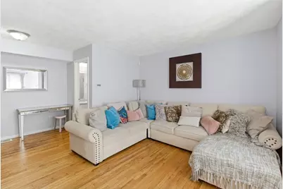 112 Lowell St #11, Peabody, MA 01960 - Photo 4