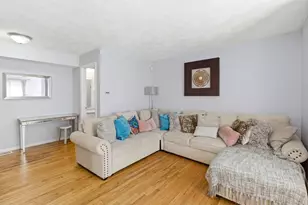 112 Lowell St, Peabody, MA 01960 - Photo 4