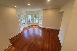 7 Russell St, Cambridge, MA 02140 - Photo 4