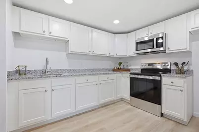 14 Staten St, Gloucester, MA 01930 - Photo 14