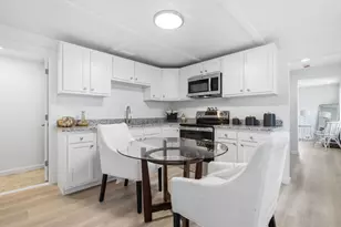 14 Staten St, Gloucester, MA 01930 - Photo 2