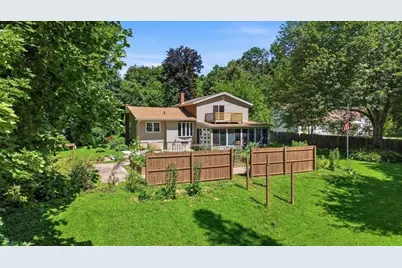 1 Corey St, Agawam, MA 01001 - Photo 6