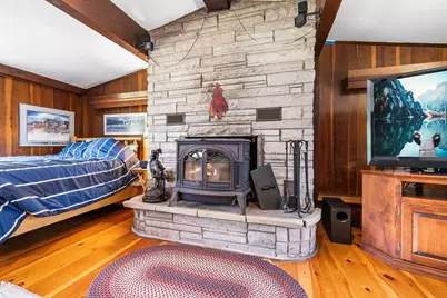 32 Cedar St, Millis, MA 02054 - Photo 8