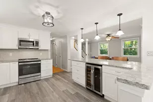 42 Summer St, Foxboro, MA 02035 - Photo 12