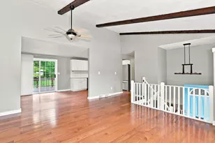 160 E Main St, Norton, MA 02766 - Photo 8