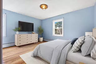 3 Nichols St, Woburn, MA 01801 - Photo 10
