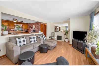 41 Alma Street, Lowell, MA 01854 - Photo 8