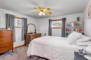 41 Alma St, Lowell, MA 01854 - Photo 12