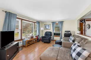 41 Alma St, Lowell, MA 01854 - Photo 6