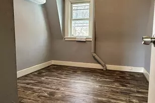 23 Trafalgar Sq, Barre, MA 01005 - Photo 14