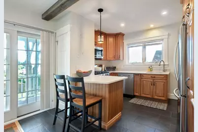 62 Rosemont Rd, Weymouth, MA 02191 - Photo 6
