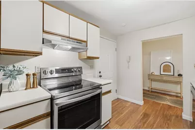 181 Littleton Rd #212, Chelmsford, MA 01824 - Photo 6