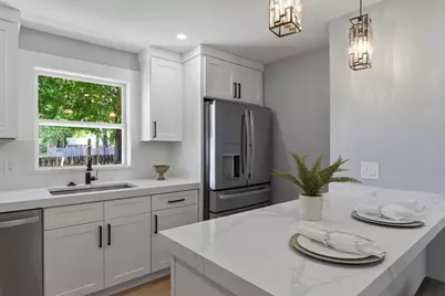 6 Linden Road #A, Melrose, MA 02176 - Photo 8