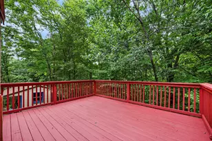 225 Brown St, Pittsfield, MA 01201 - Photo 18