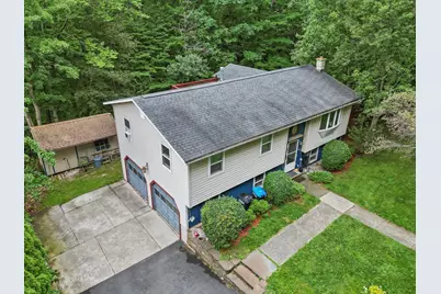 225 Brown St, Pittsfield, MA 01201 - Photo 6