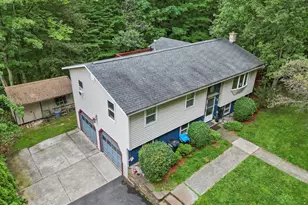 225 Brown St, Pittsfield, MA 01201 - Photo 6