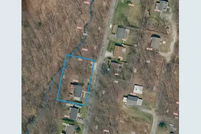 225 Brown St, Pittsfield, MA 01201 - Photo 2
